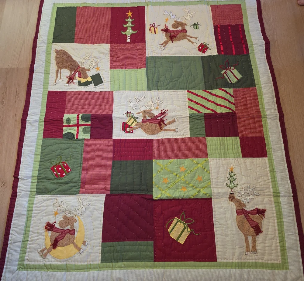 Coldwater Creek Festive Reindeer Patchwork Throw in Red, Green & Cream